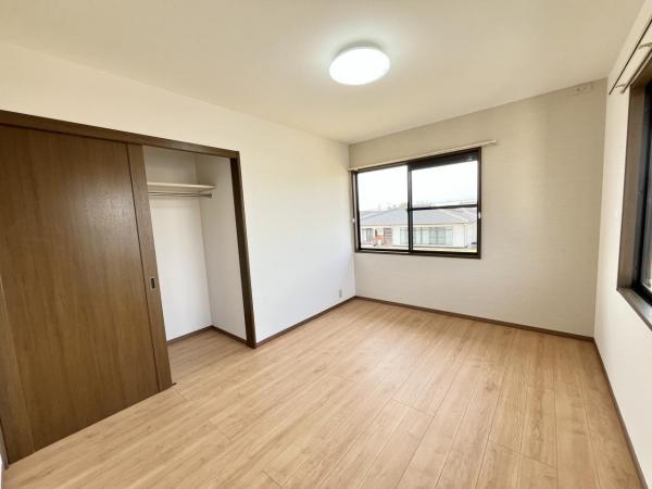 菊池市泗水町吉富 洋室