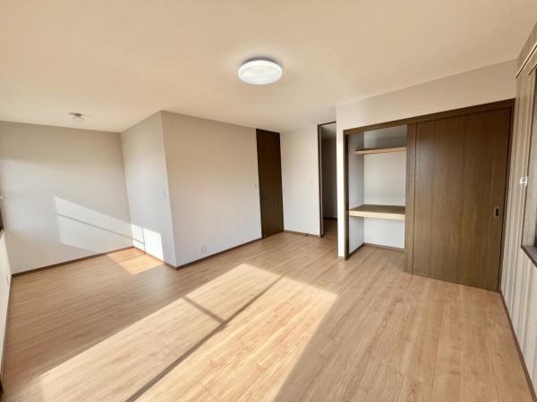 菊池市泗水町吉富 洋室