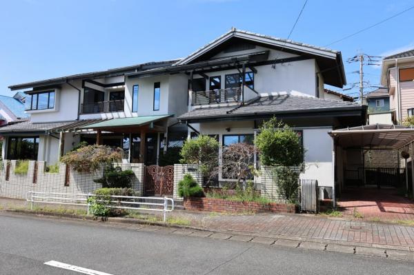 中古戸建 佐世保市有福町4193-2 JR佐世保線早岐駅 2,400万円
