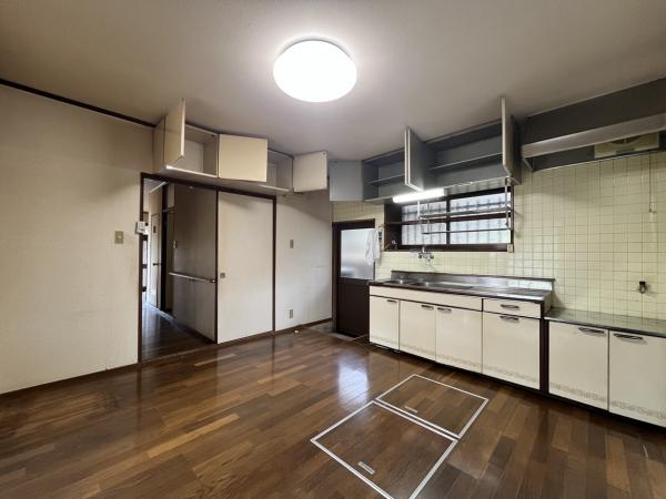 船越町 戸建て ダイニング