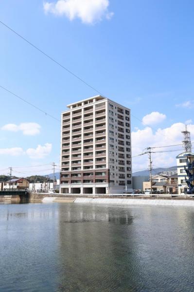 中古マンション 佐世保市権常寺１丁目1-24 JR佐世保線早岐駅 1,800万円