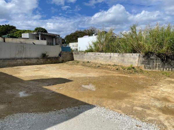 沖縄県浦添市前田売地 