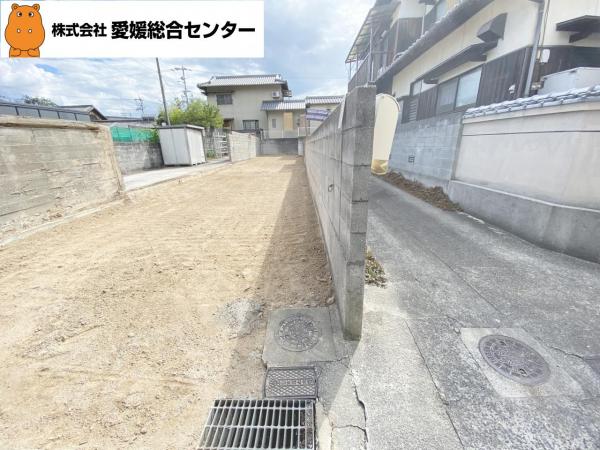 【不動産販売　愛媛総合】2357　土地　今治市波止浜2丁目 現地土地写真 