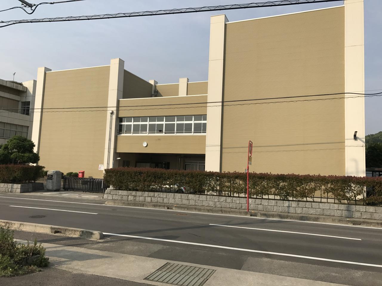 今治市立清水小学校