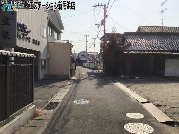 【不動産販売　愛媛総合】6231　土地　新居浜市港町 前面道路含む現地写真 