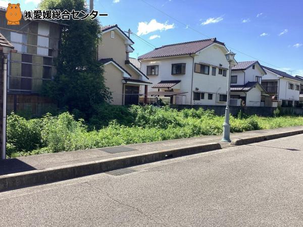 土地 今治市泉川町１丁目 JR予讃線今治駅 550万円