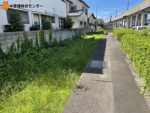 土地 今治市泉川町１丁目 JR予讃線今治駅 550万円