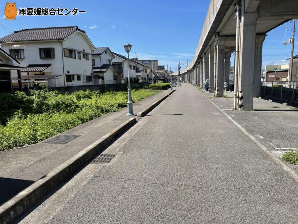 土地 今治市泉川町１丁目 JR予讃線今治駅 550万円