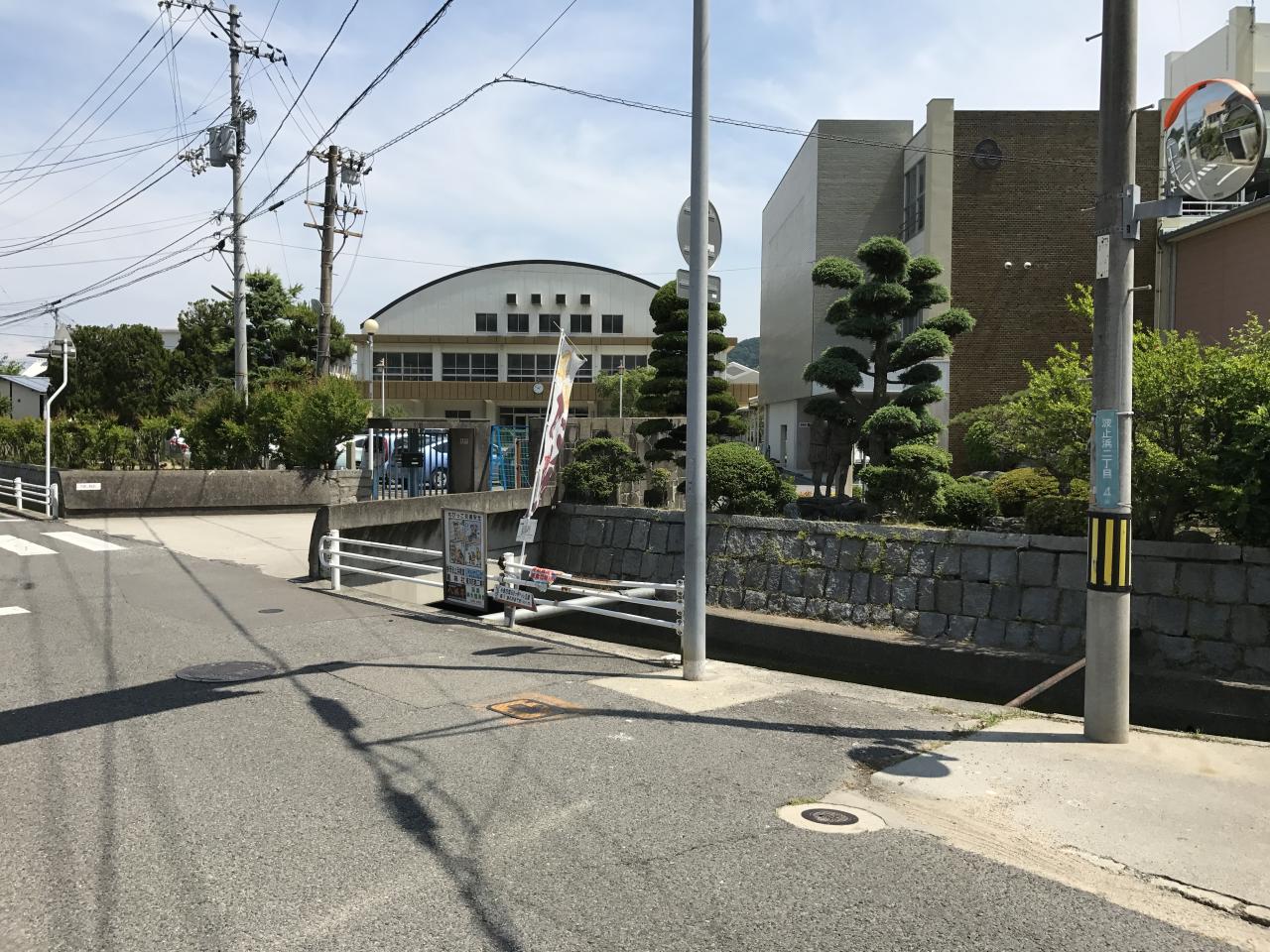 今治市立波止浜小学校
