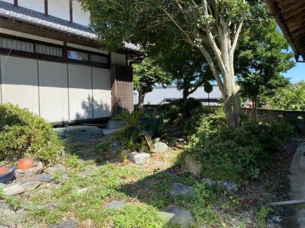 中古戸建 西条市西泉乙154-2 JR予讃線石鎚山駅 999万円