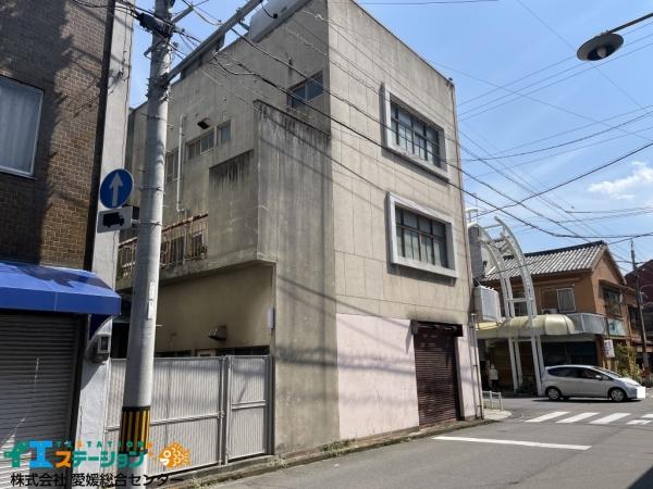 【不動産販売　愛媛総合】7880　中古住宅　今治市本町2丁目 現地外観写真 