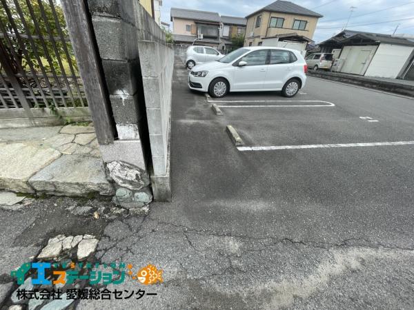 【不動産販売　愛媛総合】8520　土地　西条市朔日市 現地土地写真 