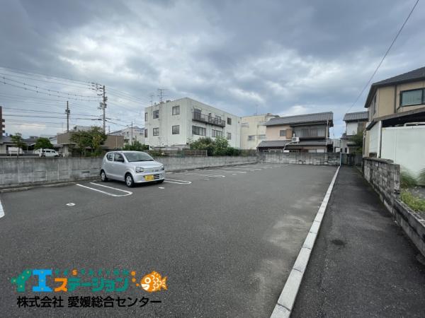 【不動産販売　愛媛総合】8520　土地　西条市朔日市 現地土地写真 