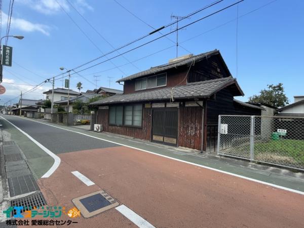 土地 西条市小松町新屋敷甲217-1 JR予讃線伊予小松駅 650万円