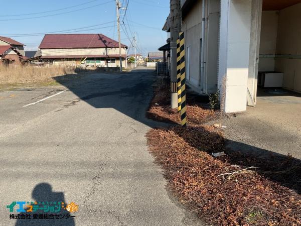 【不動産販売　愛媛総合】9032　事務所+5K　新居浜市星原町 前面道路含む現地写真 