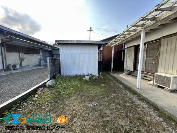 土地 新居浜市篠場町6-20 JR予讃線新居浜駅 530万円