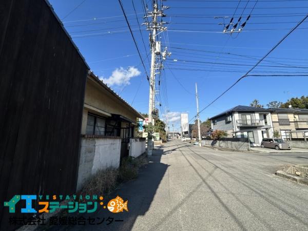 土地 今治市大新田町３丁目 JR予讃線今治駅 330万円