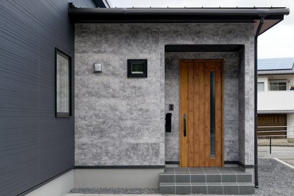中古戸建 西条市小松町新屋敷 JR予讃線伊予小松駅 2,980万円