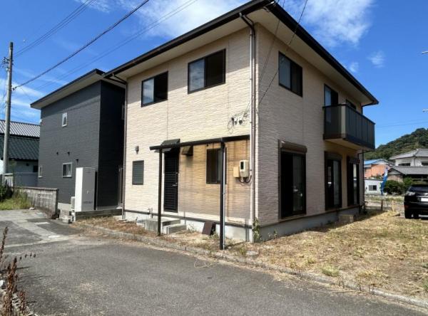 中古戸建 新居浜市垣生６丁目 JR予讃線多喜浜駅 1,399万円