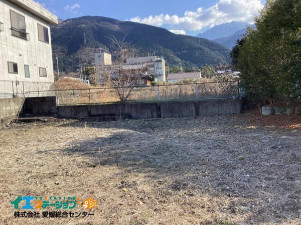 土地 四国中央市土居町入野142 JR予讃線伊予土居駅 1,880万円