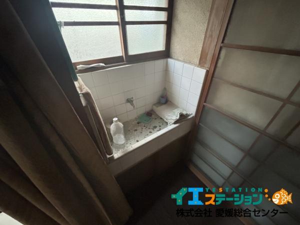 中古戸建 今治市高部甲88-8 JR予讃線波止浜駅 250万円