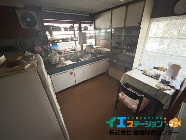 中古戸建 今治市高部甲88-8 JR予讃線波止浜駅 250万円