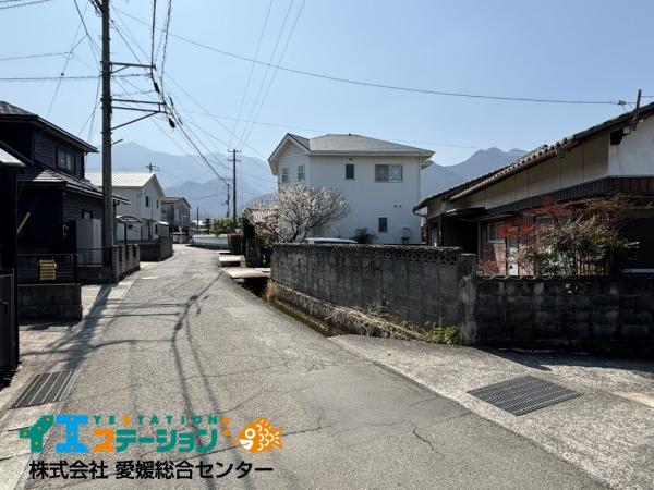 土地 新居浜市宮原町2-11 JR予讃線新居浜駅 881万円