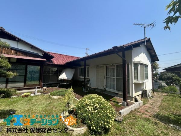 中古戸建 新居浜市中萩町15-50 JR予讃線新居浜駅 885万円
