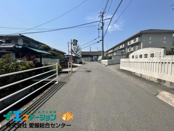 中古戸建 新居浜市中萩町15-50 JR予讃線新居浜駅 885万円