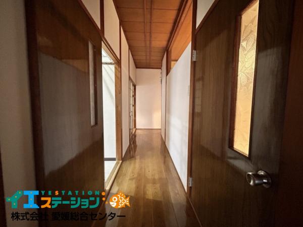 中古戸建 新居浜市中萩町15-50 JR予讃線新居浜駅 885万円