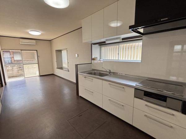 中古戸建 新居浜市上泉町10-18 JR予讃線新居浜駅 1,290万円