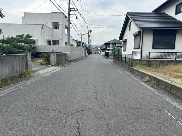土地 新居浜市坂井町２丁目 JR予讃線新居浜駅 1,230万円