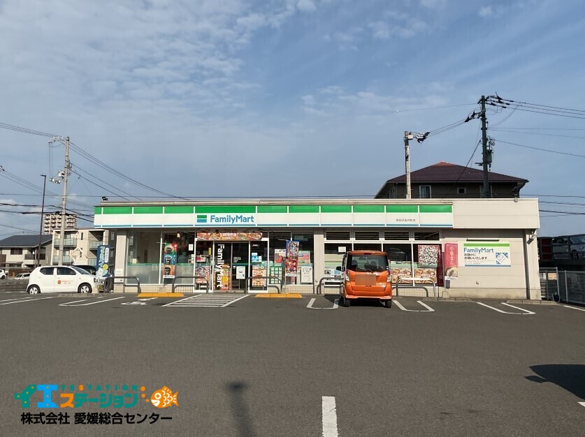ファミリーマート 新居浜坂井町店