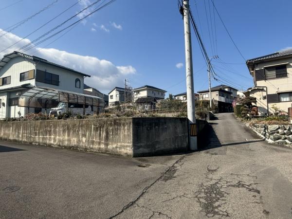 土地 新居浜市萩生2843-21 JR予讃線中萩駅 750万円