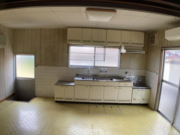 中古戸建 新居浜市船木甲2653-23 JR予讃線新居浜駅 450万円