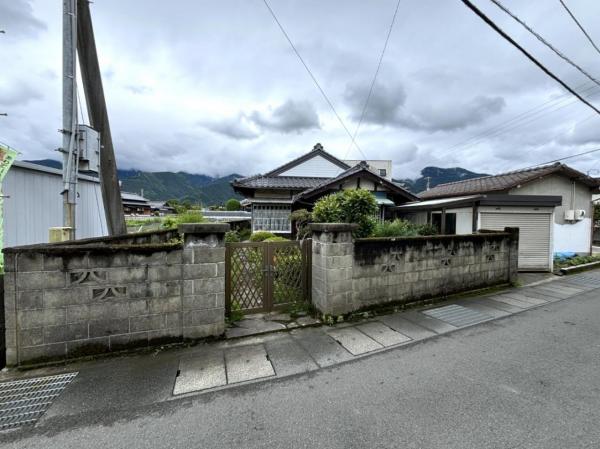 土地 新居浜市大生院465-1 JR予讃線中萩駅 600万円