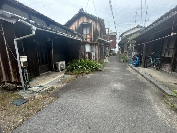 土地 今治市桜井５丁目11-30 JR予讃線伊予桜井駅 150万円