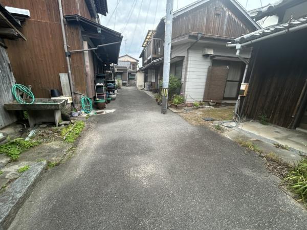 土地 今治市桜井５丁目11-30 JR予讃線伊予桜井駅 150万円