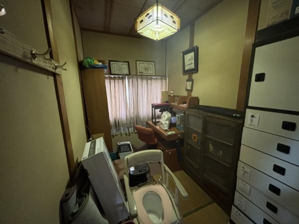 中古戸建 新居浜市八幡３丁目10-34 JR予讃線多喜浜駅 330万円