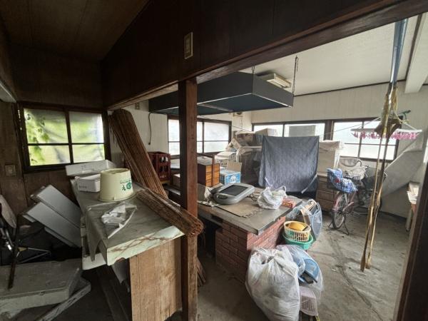 中古戸建 新居浜市八幡３丁目10-34 JR予讃線多喜浜駅 330万円