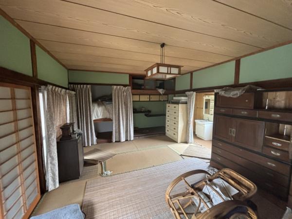 中古戸建 新居浜市八幡３丁目10-34 JR予讃線多喜浜駅 330万円