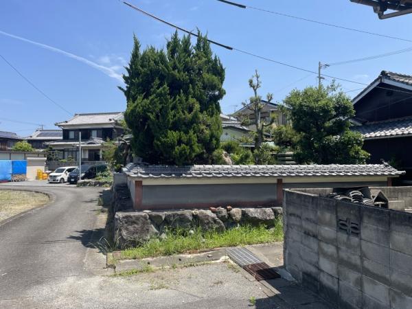 土地 松山市中西外 JR予讃線伊予北条駅 930万円