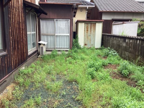 土地 新居浜市繁本町7-41 JR予讃線新居浜駅 1,210万円