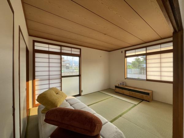 中古戸建 西条市小松町新屋敷836-14 JR予讃線伊予小松駅 1,399万円