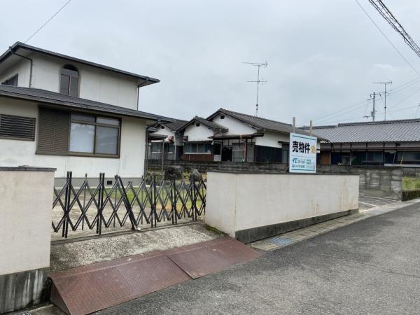 中古戸建 西条市小松町新屋敷836-14 JR予讃線伊予小松駅 1,399万円