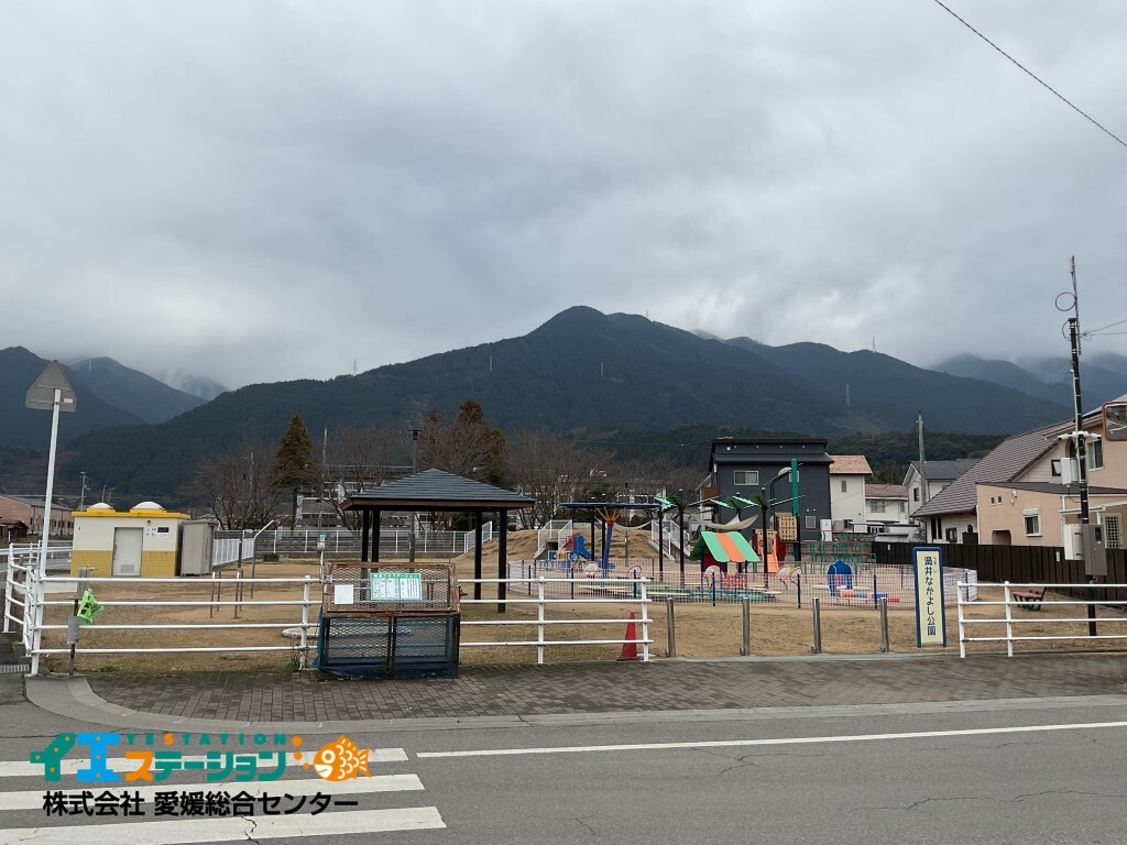 渦井なかよし公園