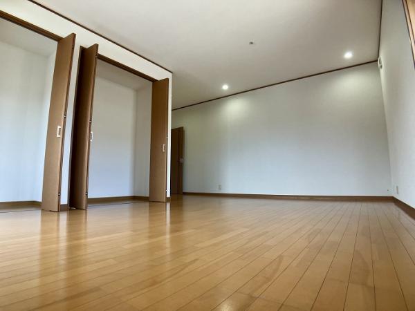 中古戸建 新居浜市新須賀町３丁目5-46 JR予讃線新居浜駅 2,599万円