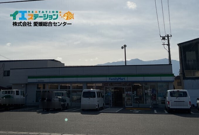 ファミリーマート 新居浜新須賀町店