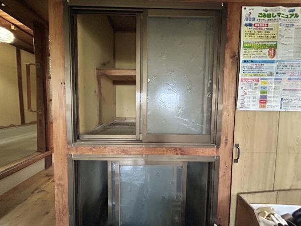 【不動産販売　愛媛総合】10888　中古住宅　四国中央市土居町北野 収納 