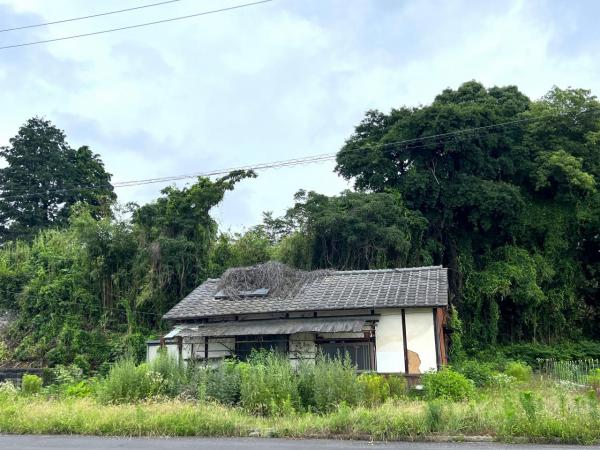 土地 今治市馬越町２丁目 JR予讃線今治駅 1,380万円